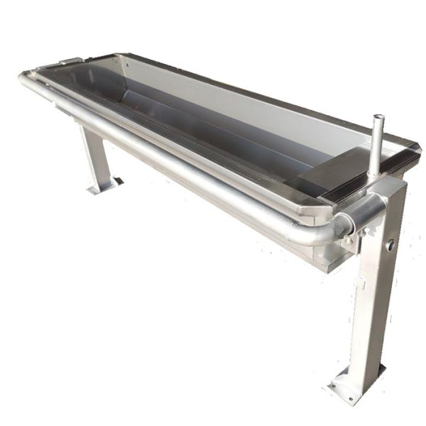 Поилка групповая опрокидывающаяся с подогревом, без циркуляции ПГ-01, шириной 500 мм